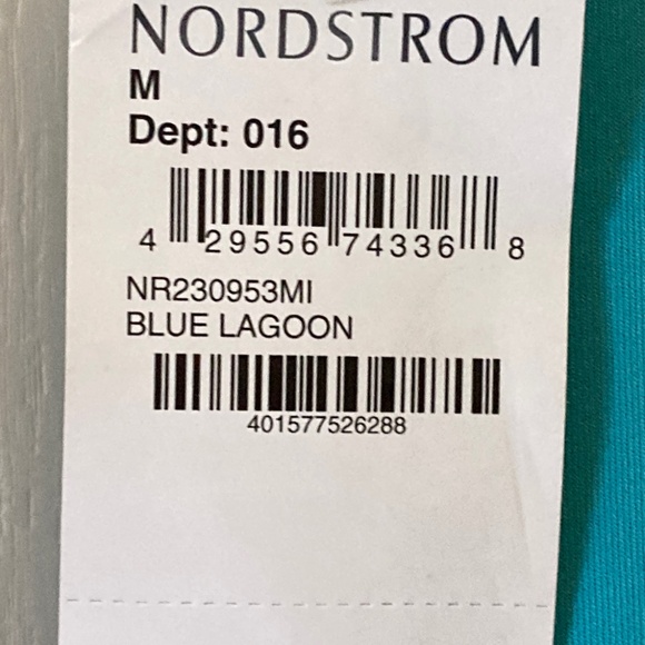 Zella Women's Live In Slim Fit Capri Pants/Reversible Green to Gray/M/NWT! - Picture 7 of 7